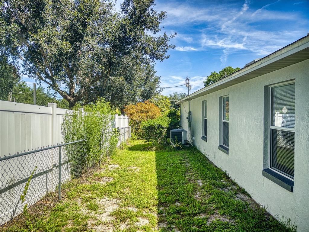 Backyard, Exterior