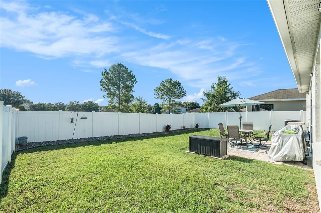 Backyard, Exterior