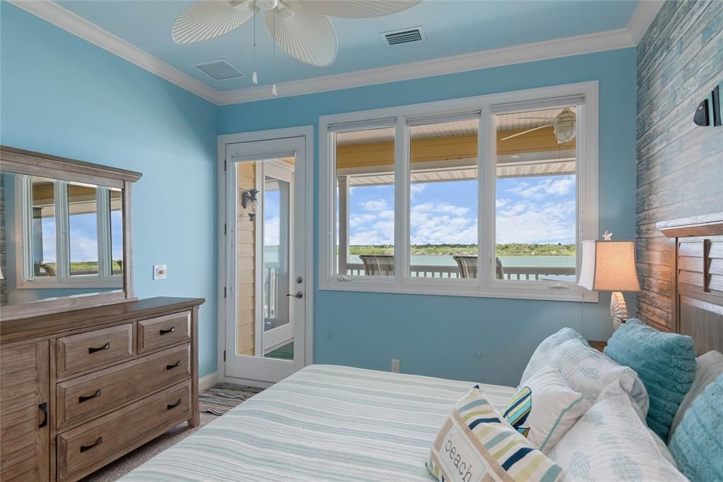 Bedroom, Interior, Water