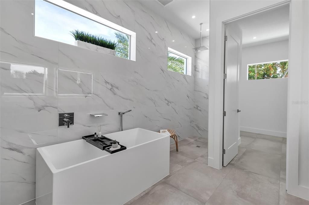 Bathroom, Free Standing Baths, Interior, Marble Walls, Recessed Lighting