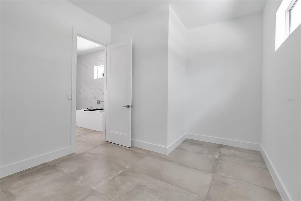 Empty room, Interior, Marble Walls