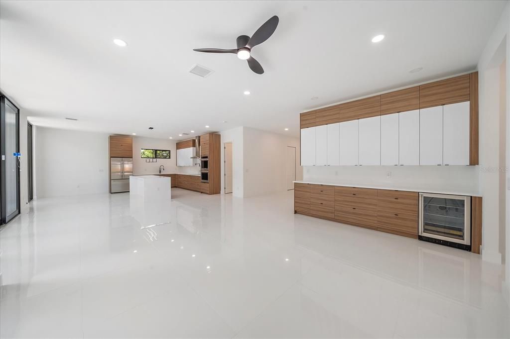 Empty room, Interior, Kitchen, Recessed Lighting