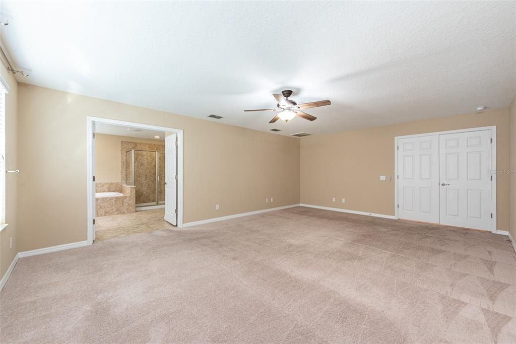 Bathroom, Empty room, Interior