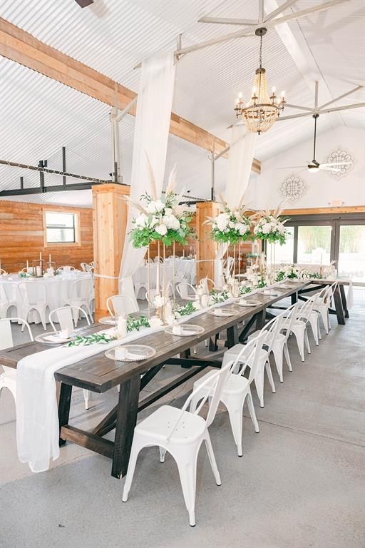 Chandelier, Dining room, Interior