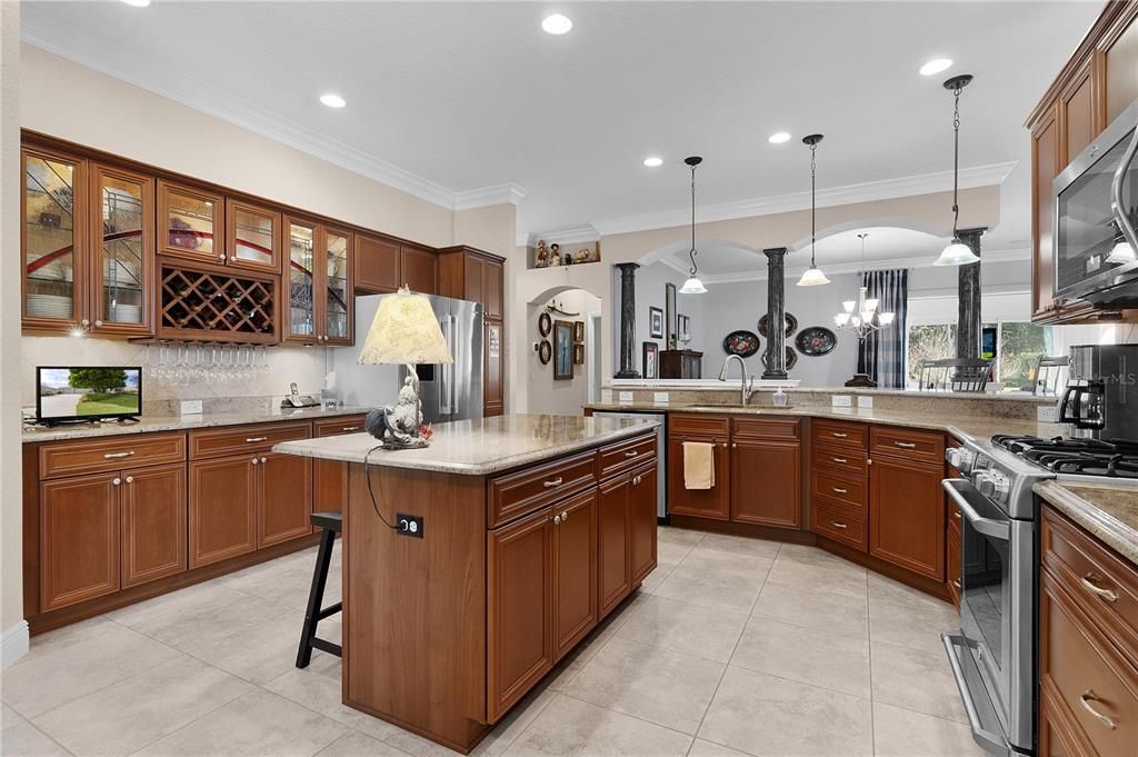Interior, Kitchen, Pendant Lights, Recessed Lighting, Stainless Steel Appliances