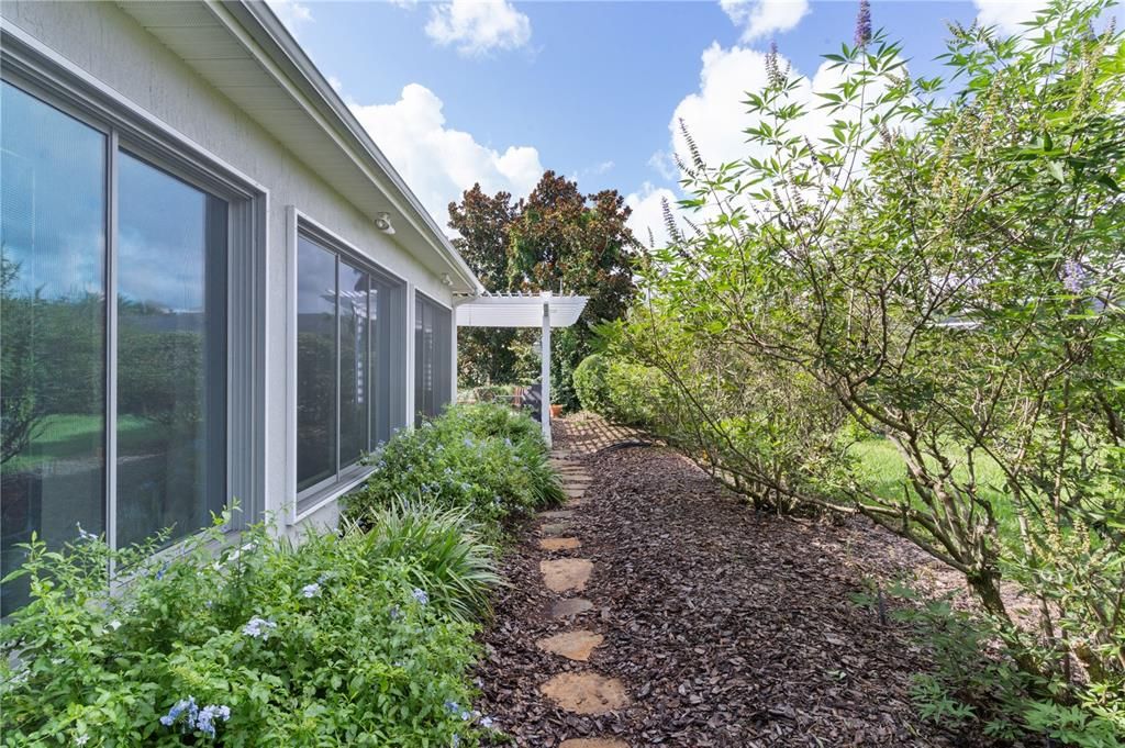 Backyard, Exterior