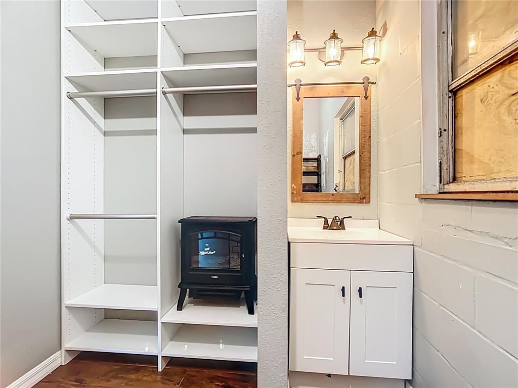Bathroom, Interior