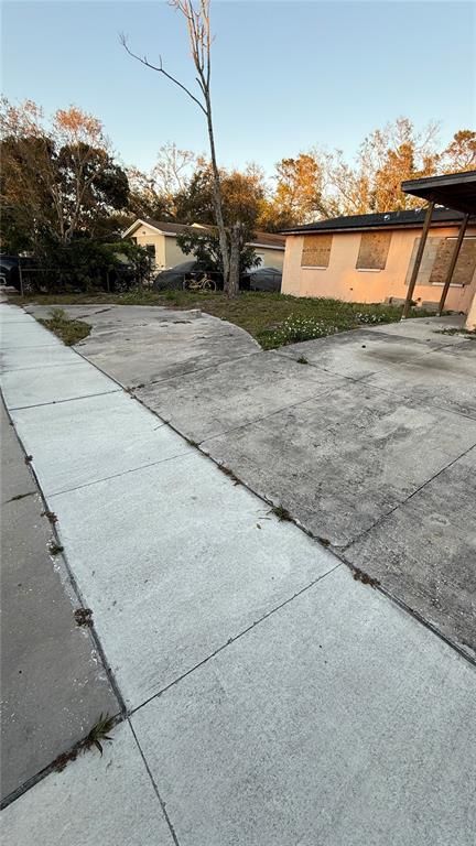 Backyard, Exterior