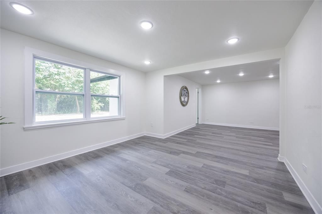 Empty room, Interior, Recessed Lighting, Wood Texture Flooring
