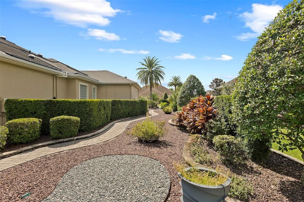 Backyard, Exterior
