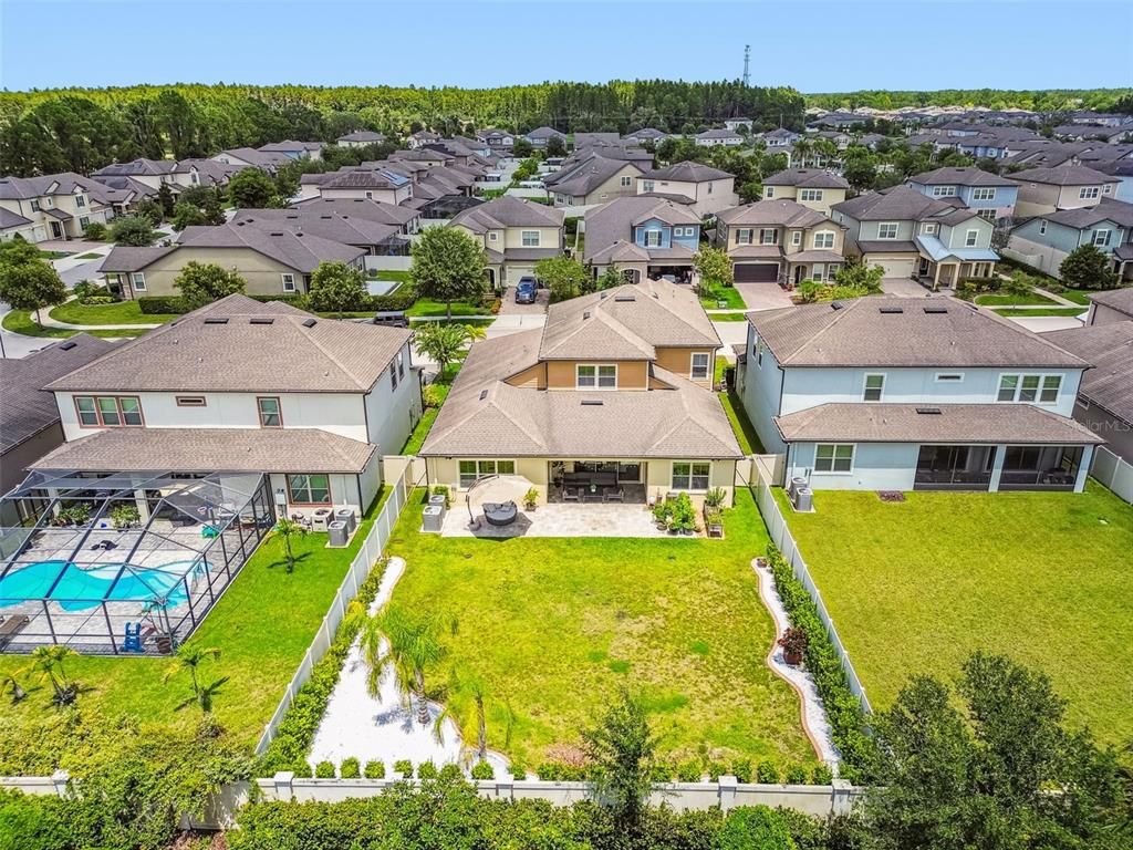 Exterior, Drone