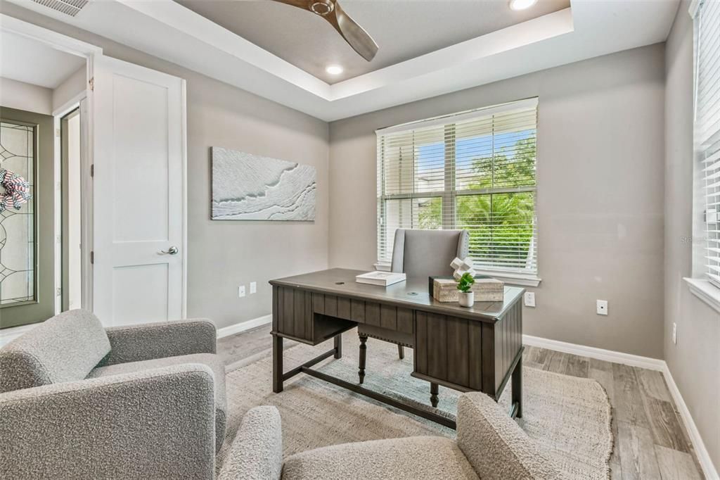Home Office, Interior, Recessed Lighting, Wood Texture Flooring