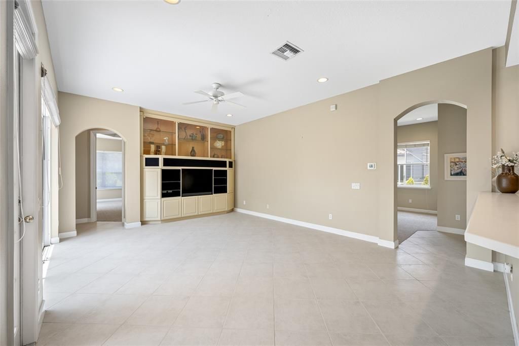 Empty room, Interior, Recessed Lighting