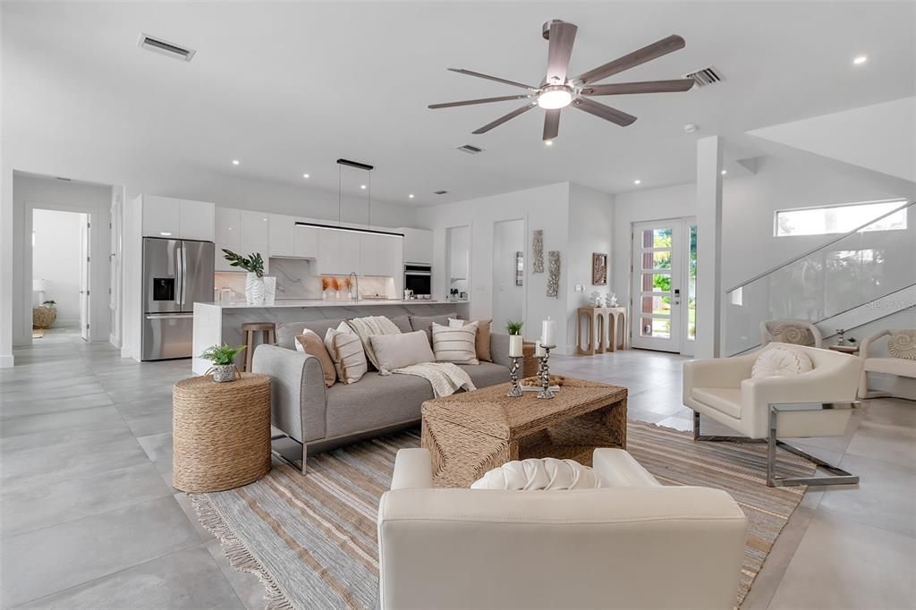 Interior, Kitchen, Living room, Pendant Lights, Recessed Lighting, Stainless Steel Appliances