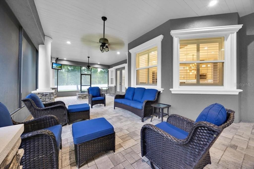 Interior, Living room, Recessed Lighting