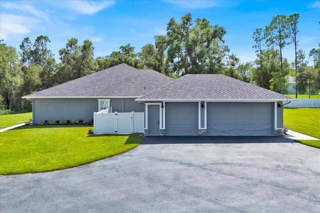 Backyard, Detached Garage, Exterior