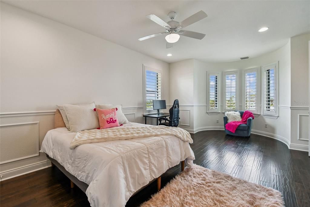 Bedroom, Home Office, Interior, Recessed Lighting, Wood Texture Flooring
