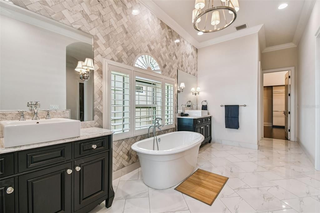 Bathroom, Dual Sink Vanities, Free Standing Baths, Interior, Marble, Recessed Lighting