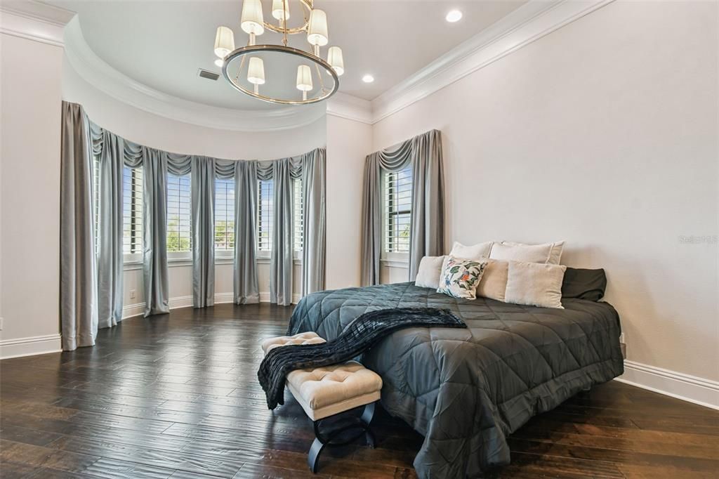 Bedroom, Chandelier, Interior, Pendant Lights, Recessed Lighting, Wood Texture Flooring