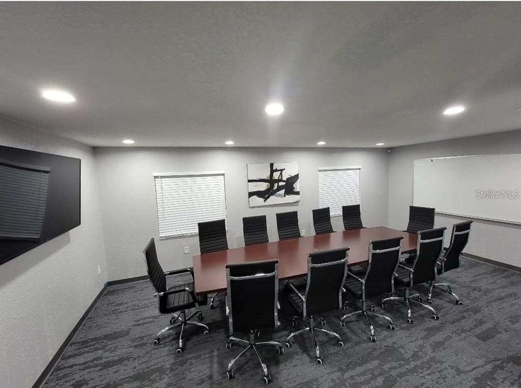 Dining room, Interior, Recessed Lighting