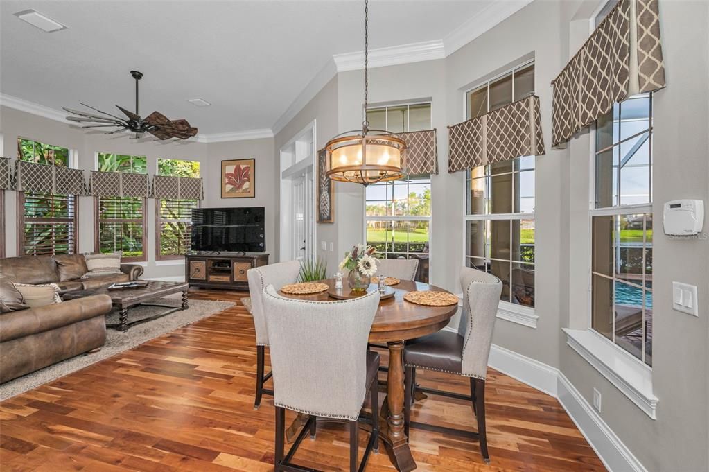 Chandelier, Dining room, Interior, Living room, Pendant Lights, Wood Texture Flooring