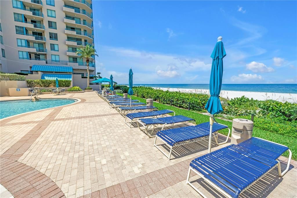 Exterior, Pool, Water
