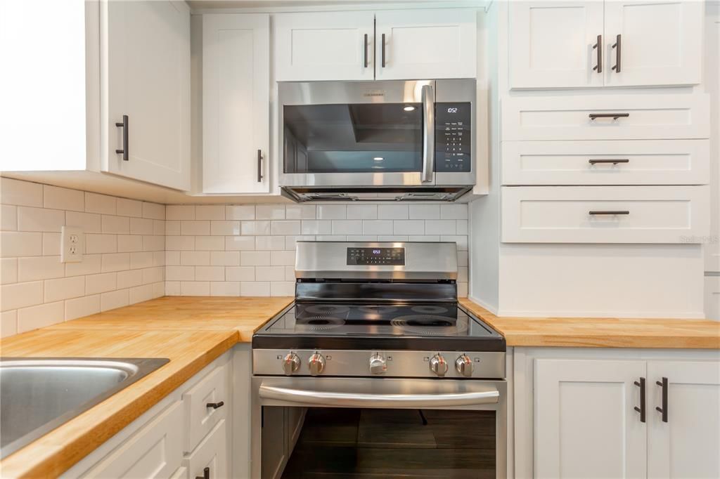 Interior, Kitchen, Stainless Steel Appliances