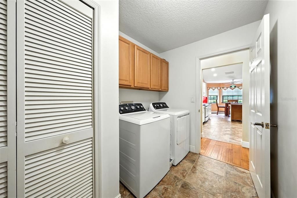 Interior, Recessed Lighting, Utility Closets, Washer, Wood Texture Flooring