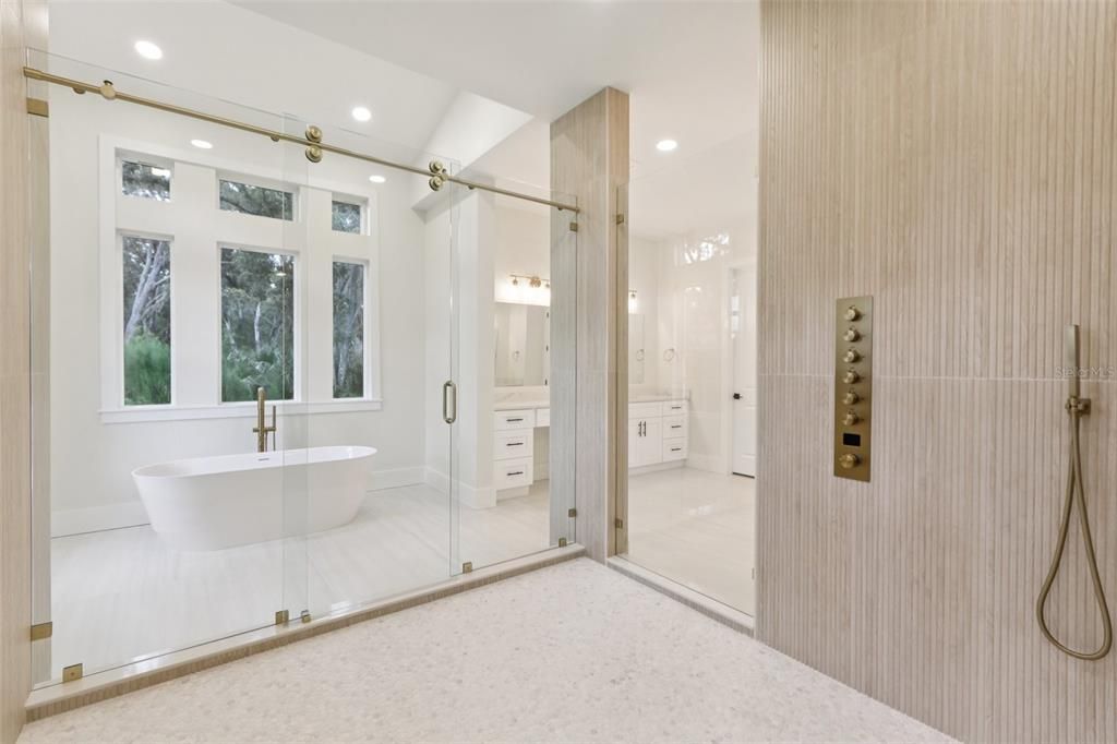 Bathroom, Free Standing Baths, Glass Shower, Interior, Recessed Lighting