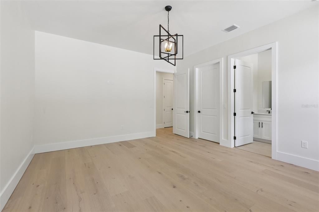 Empty room, Interior, Pendant Lights, Wood Texture Flooring