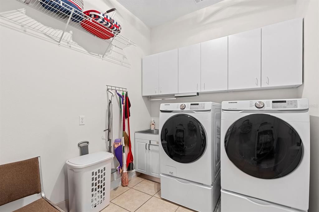 Interior, Washer
