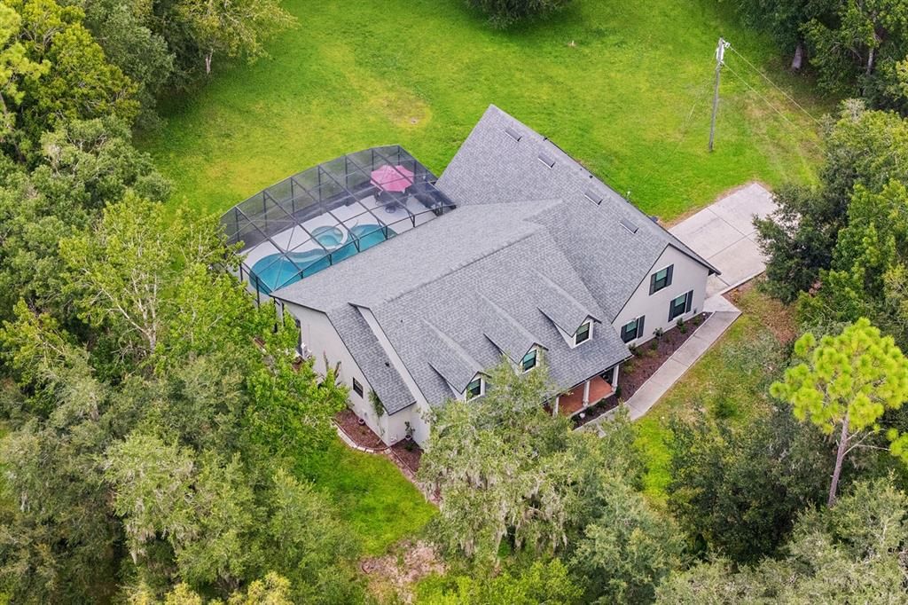 Exterior, Drone