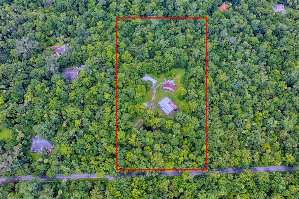 Exterior, Drone