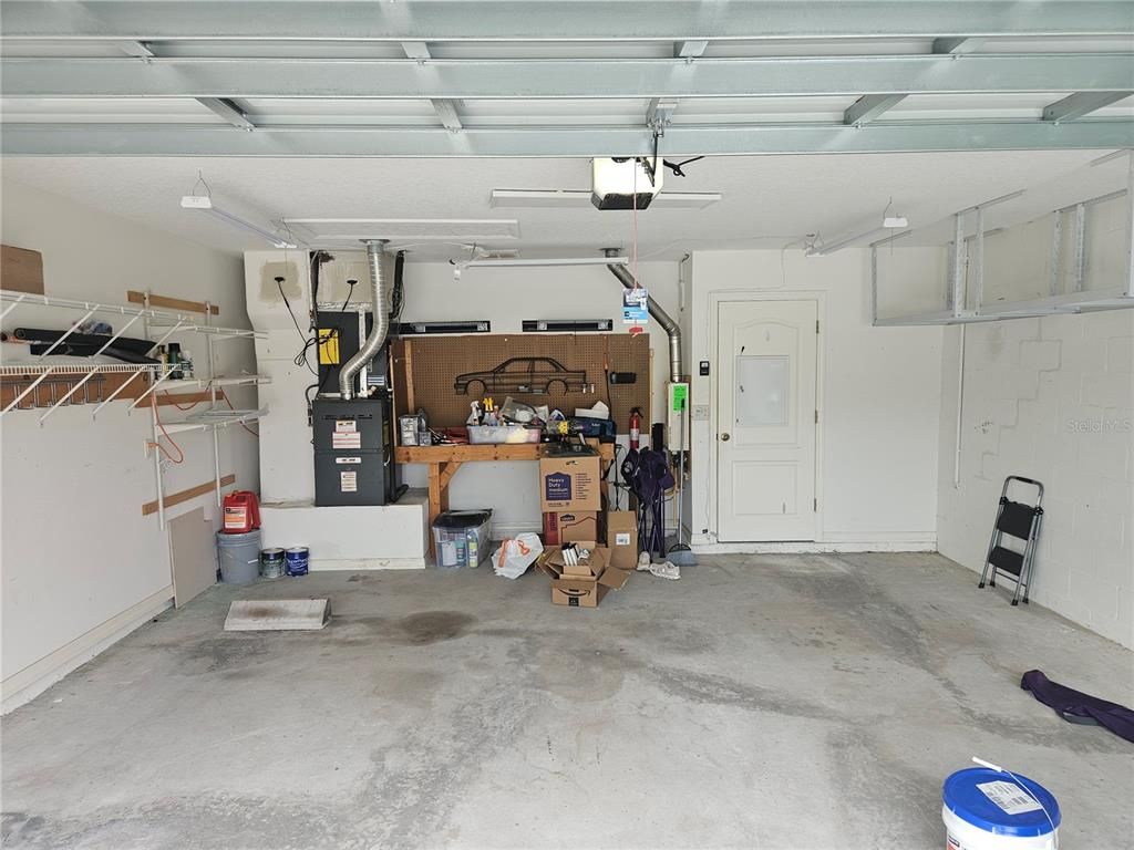 Garage, Interior