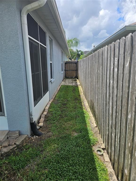 Backyard, Exterior
