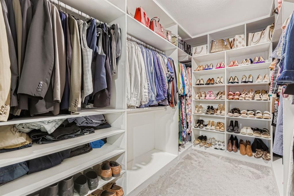 Interior, Walk-in Closets