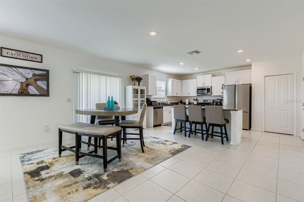 Dining room, Interior, Kitchen, Recessed Lighting, Stainless Steel Appliances