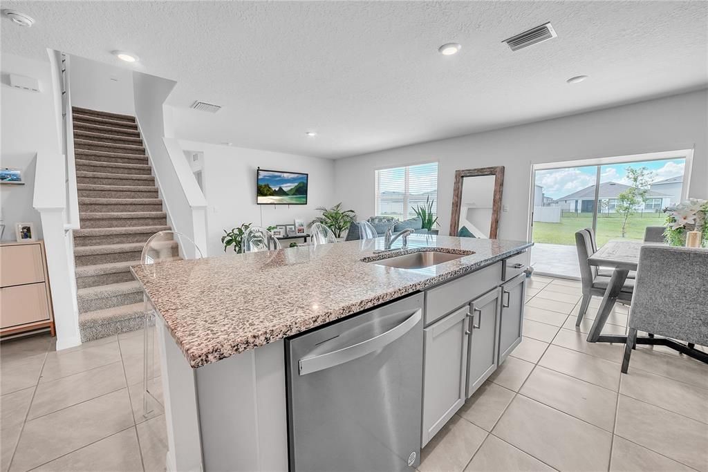 Dining room, Interior, Kitchen, Recessed Lighting