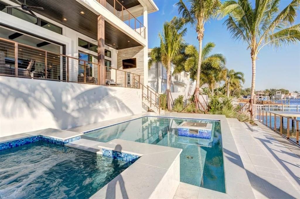 Exterior, Pool, Water