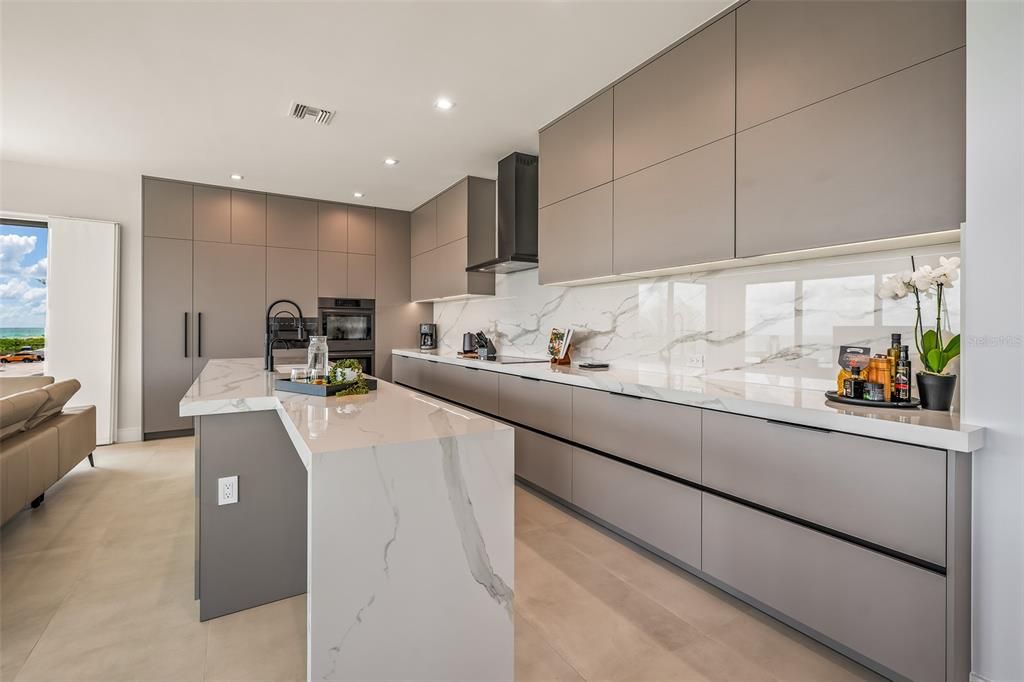 Interior, Kitchen, Recessed Lighting