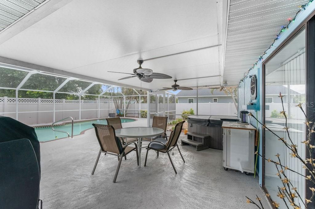 Dining room, Glass Ceilings, Hot Tub, Interior, Pool, Sun Room