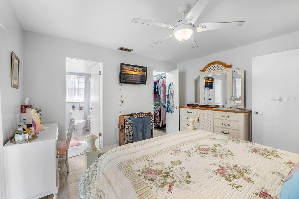 Bathroom, Bedroom, Interior