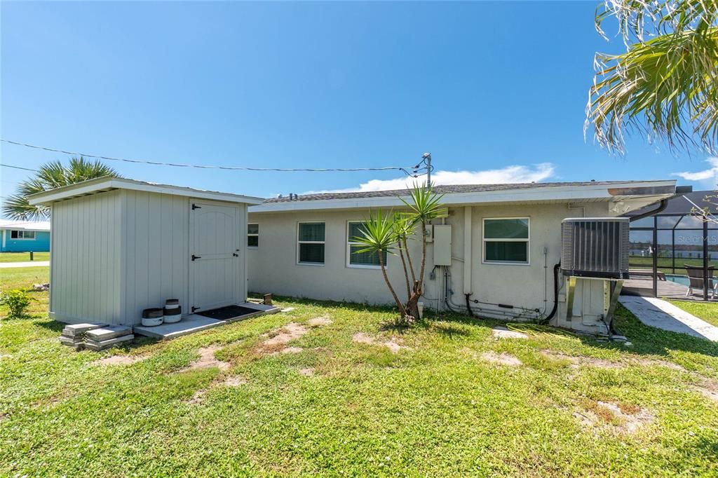 Backyard, Exterior