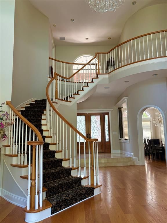 Chandelier, Dining room, Interior, Recessed Lighting, Wood Texture Flooring