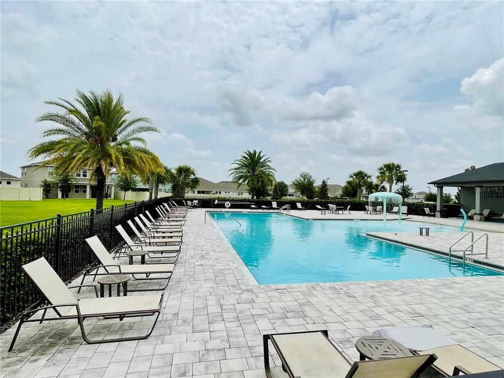Exterior, Pool