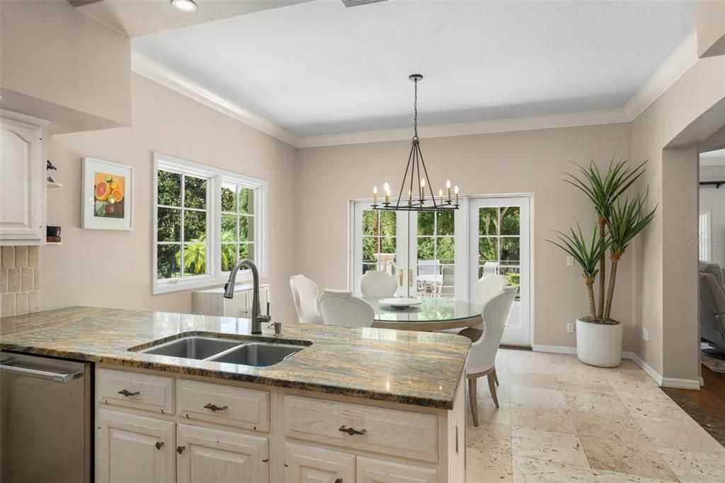 Chandelier, Dining room, Interior, Kitchen, Pendant Lights, Recessed Lighting