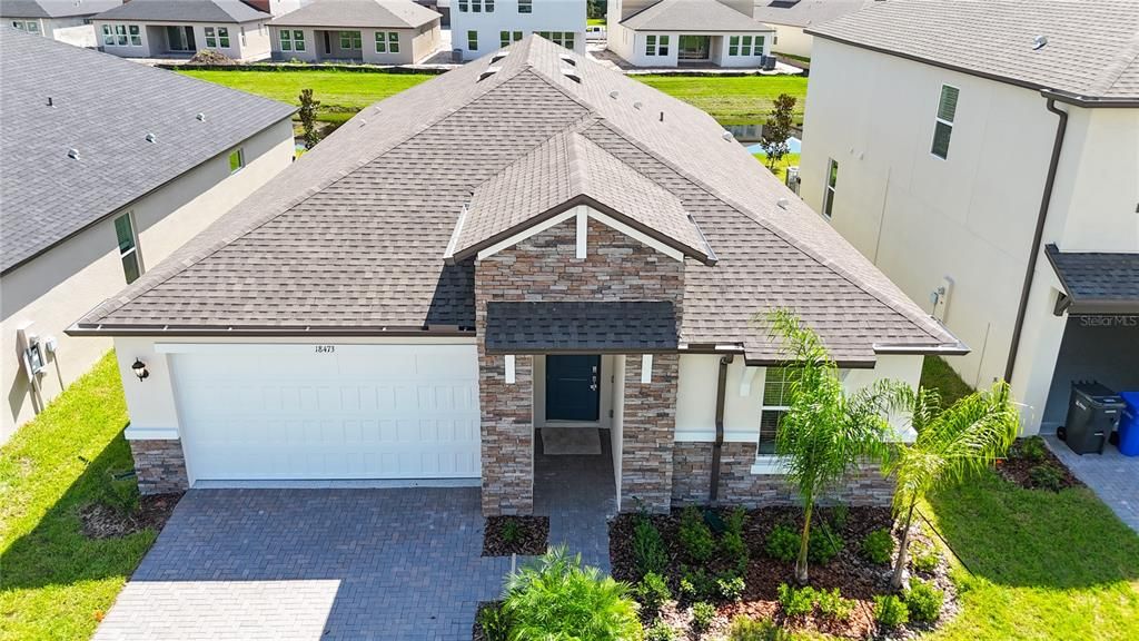 Exterior, Drone