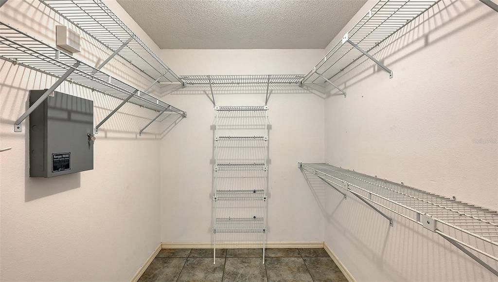 Interior, Walk-in Closets