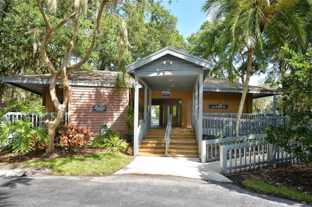 Exterior, Facade, None