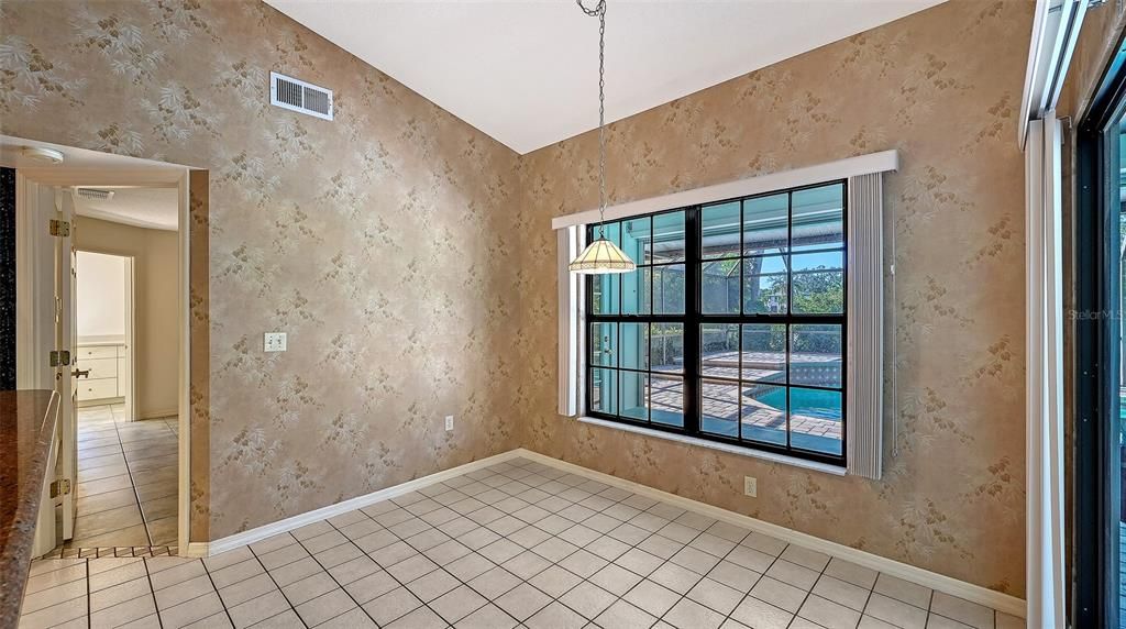 Empty room, Interior, Pendant Lights